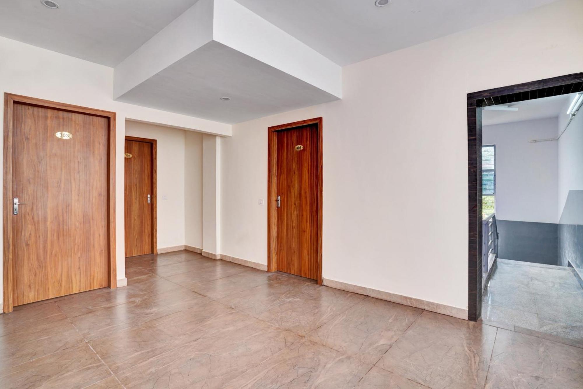 Hotel O Gayathri Metro Deluxe بنغالور المظهر الخارجي الصورة