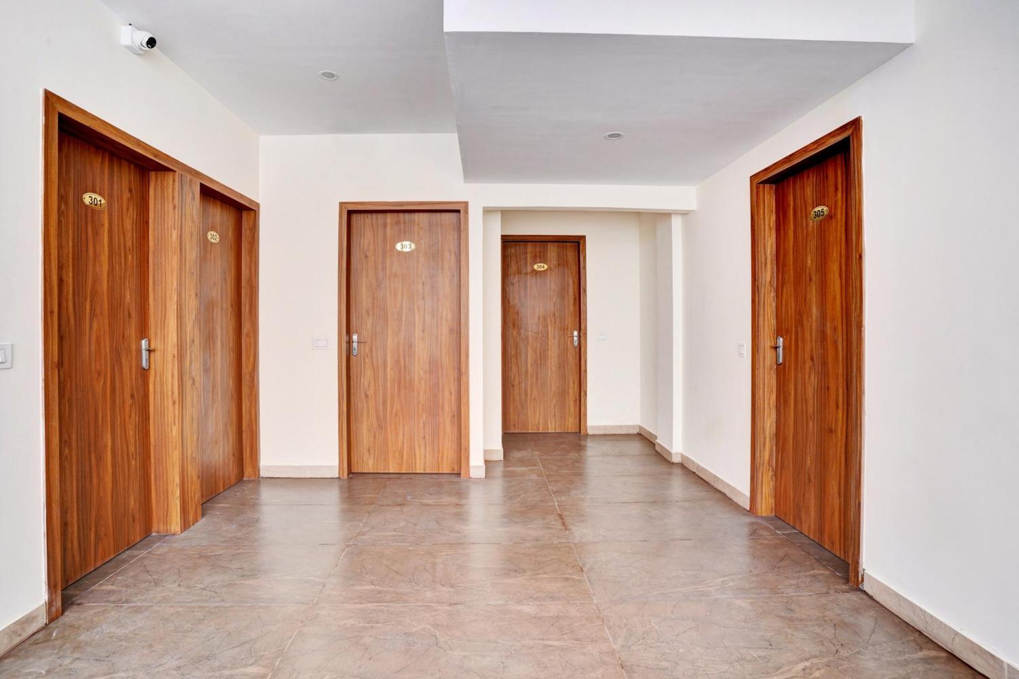 Hotel O Gayathri Metro Deluxe بنغالور المظهر الخارجي الصورة